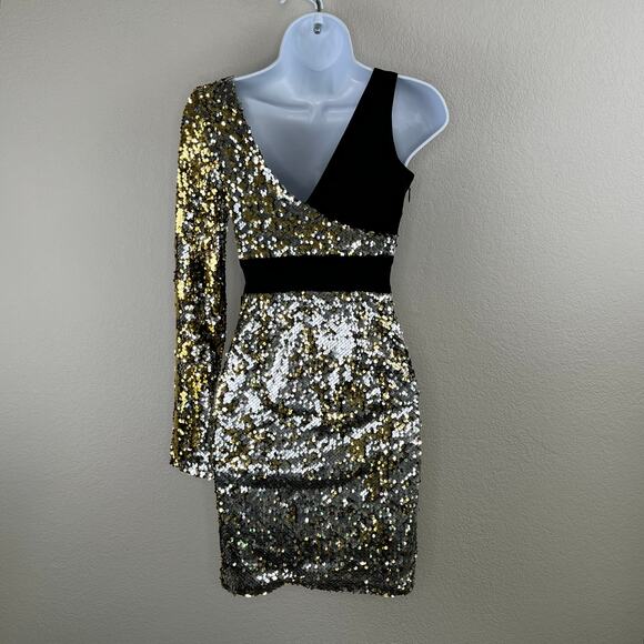 Bebe Black Gold Sequins Asymmetrical Sleeves V-Neck Mini Sheath Dress XXS/00 NWT - Picture 14 of 15